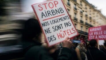 airbnb
